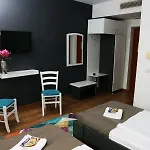 Delia Guest house