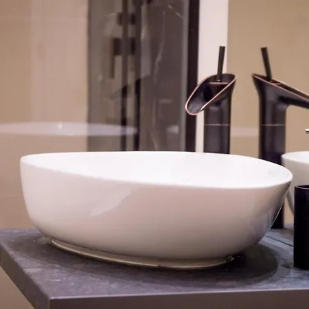 Delia Gardens بيت ضيافة