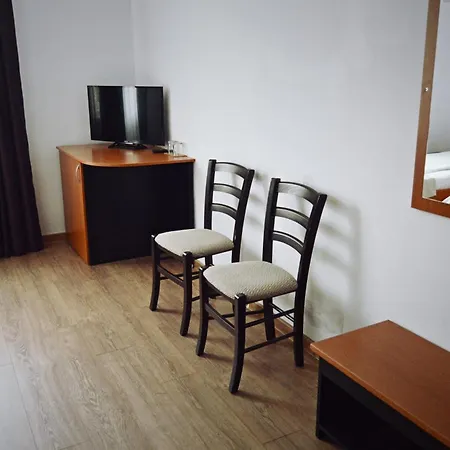 Guest house Delia 3*