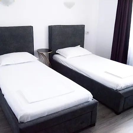 Pensiunea Delia Pensionat 3*