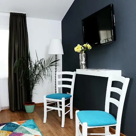 Delia Gardens بيت ضيافة