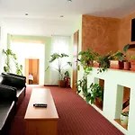 Πανσιόν Delia Gardens Τιμισοάρα
