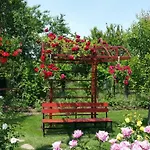 Delia Gardens Πανσιόν 3*
