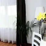 Πανσιόν Delia Gardens 3*