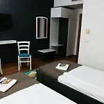 Delia Gardens 3* Τιμισοάρα