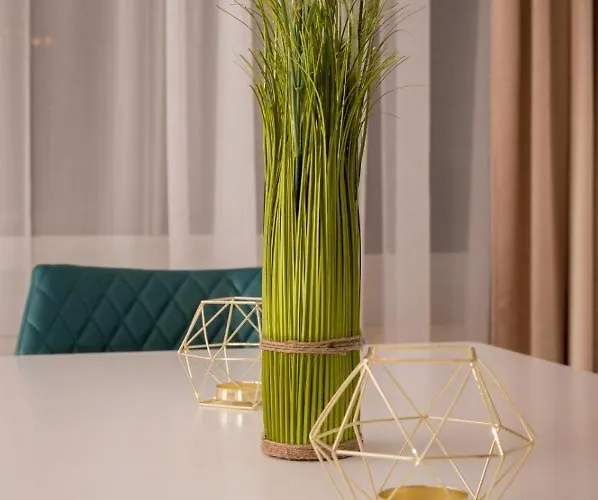 Delia Gardens Pensionat 3*