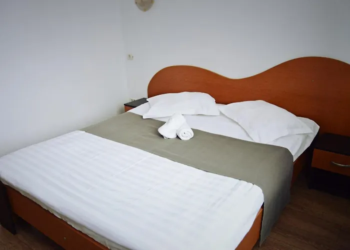 Delia Gardens Pensionat